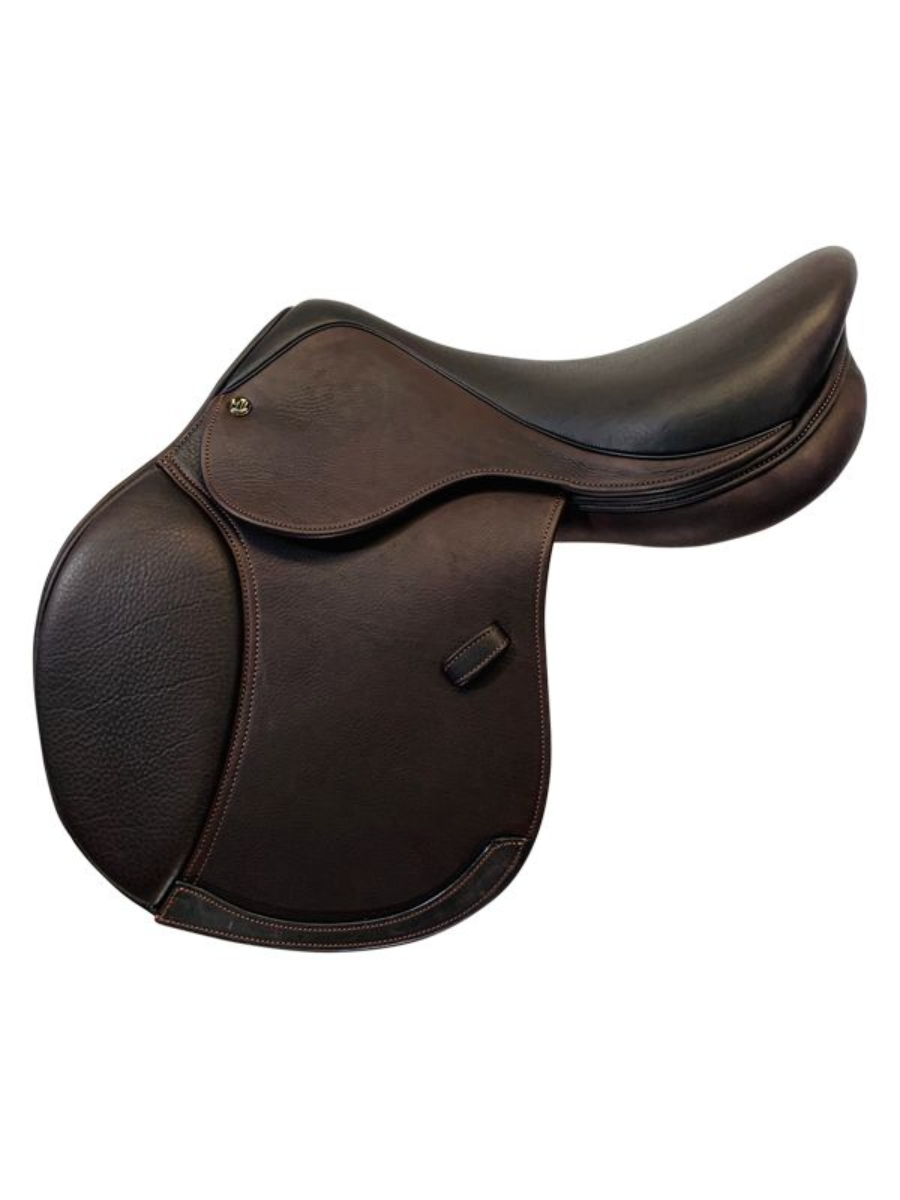 Close Contact Jumping Saddles – Premium Leather Forward Flap Saddles (3801 Style)
