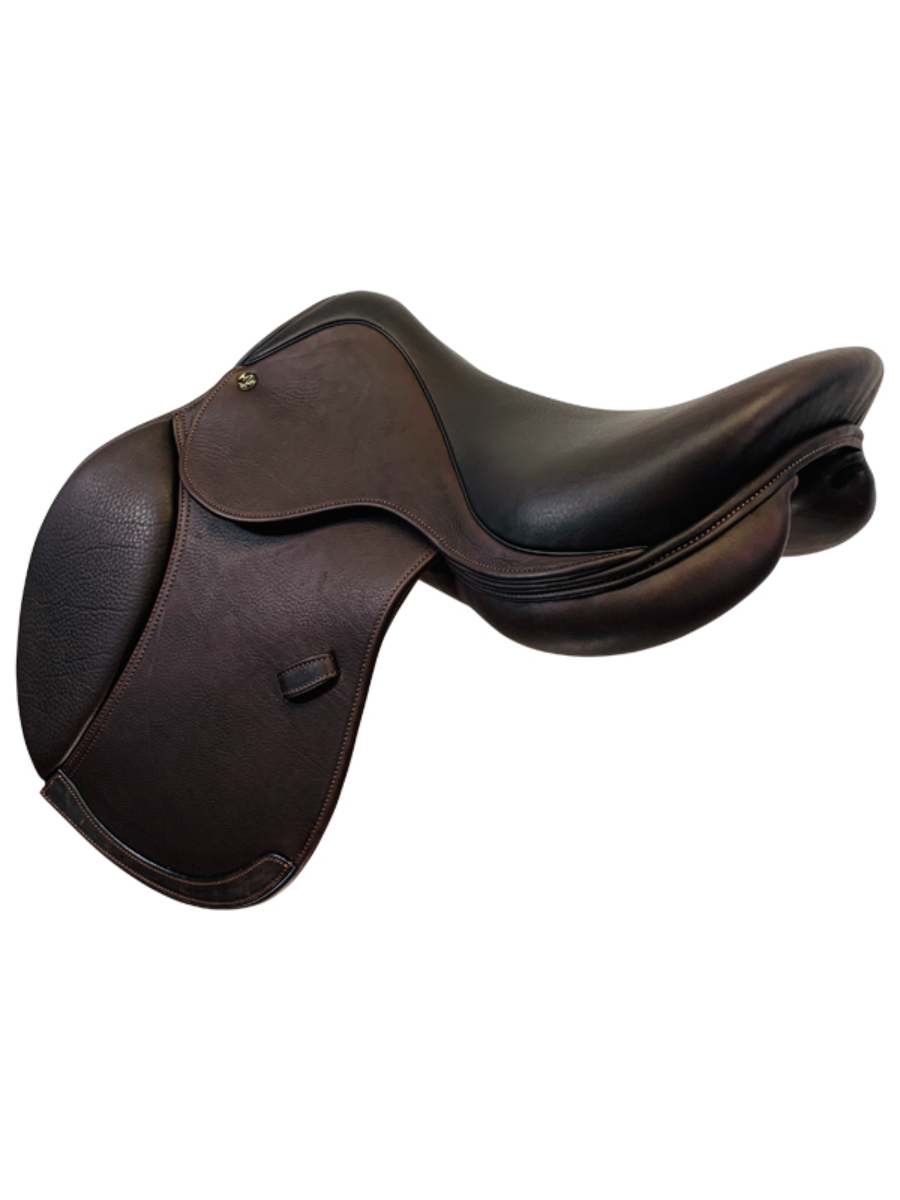Close Contact Jumping Saddles – Premium Leather Forward Flap Saddles (3801 Style)